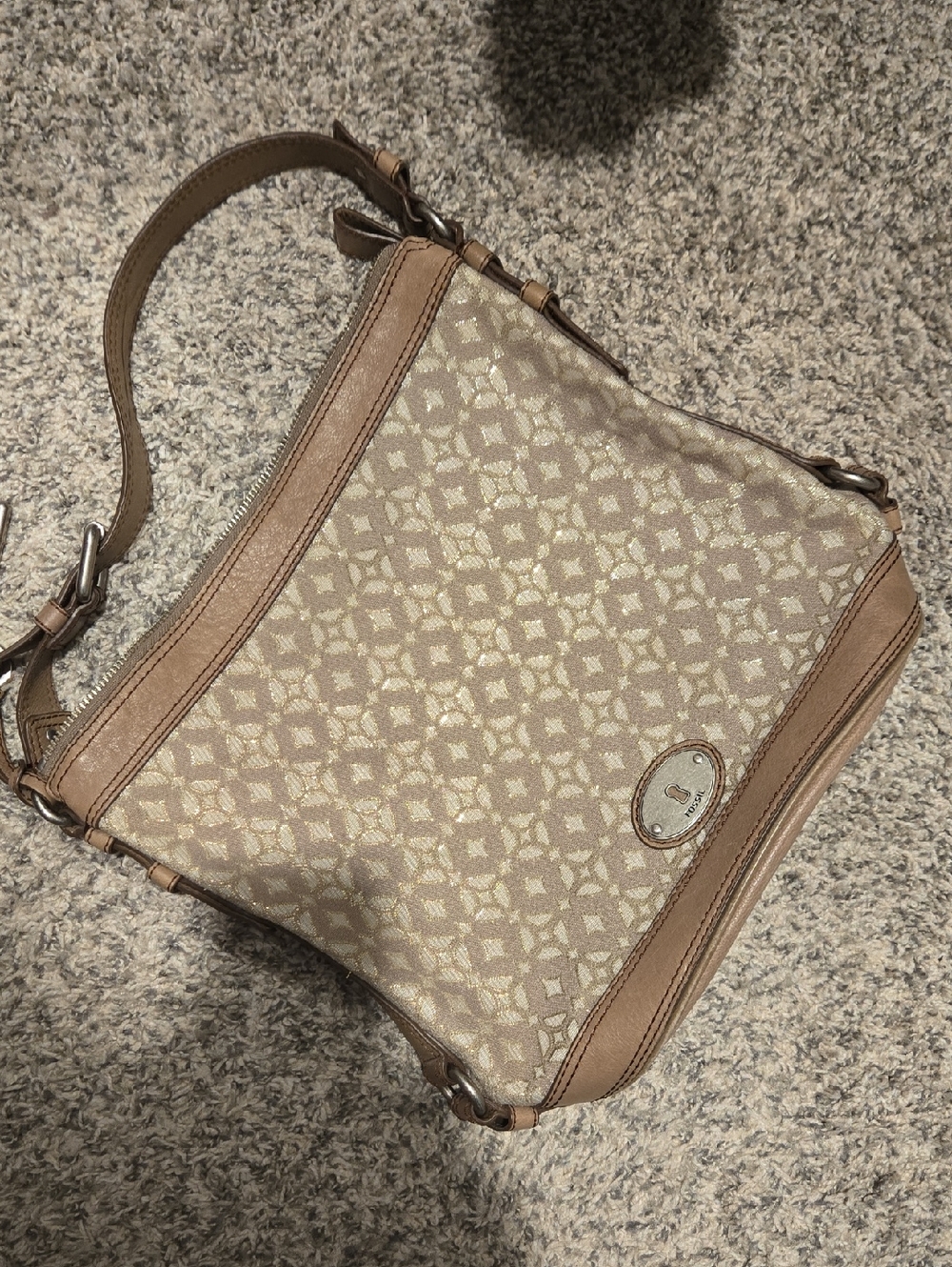 Fossil Bucket Shoulder Bag